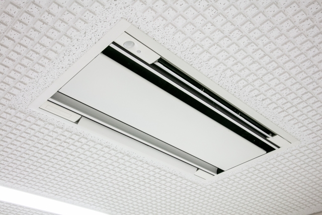 天井埋込型2方向エアコン