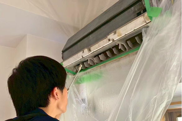 静音・低振動の高圧洗浄機を使用